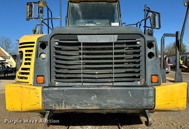 image for item DW2416 2013 Komatsu HM400-3 haul truck