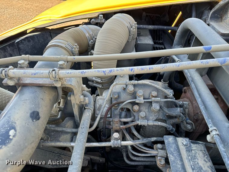 image for item DW2416 2013 Komatsu HM400-3 haul truck