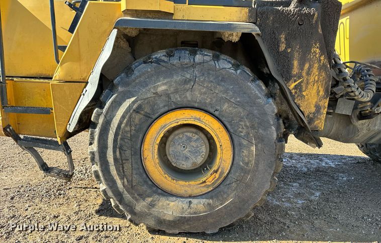 image for item DW2416 2013 Komatsu HM400-3 haul truck