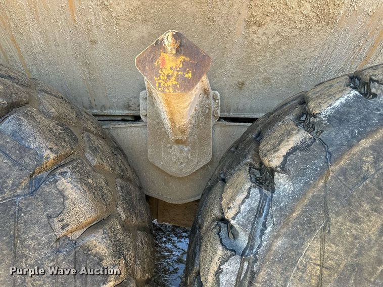 image for item DW2416 2013 Komatsu HM400-3 haul truck