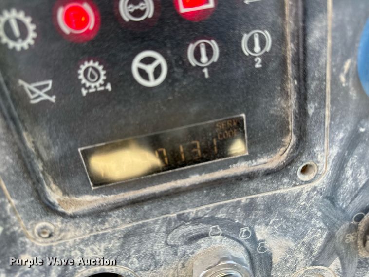 image for item DW2418 2004 Caterpillar 740 haul truck