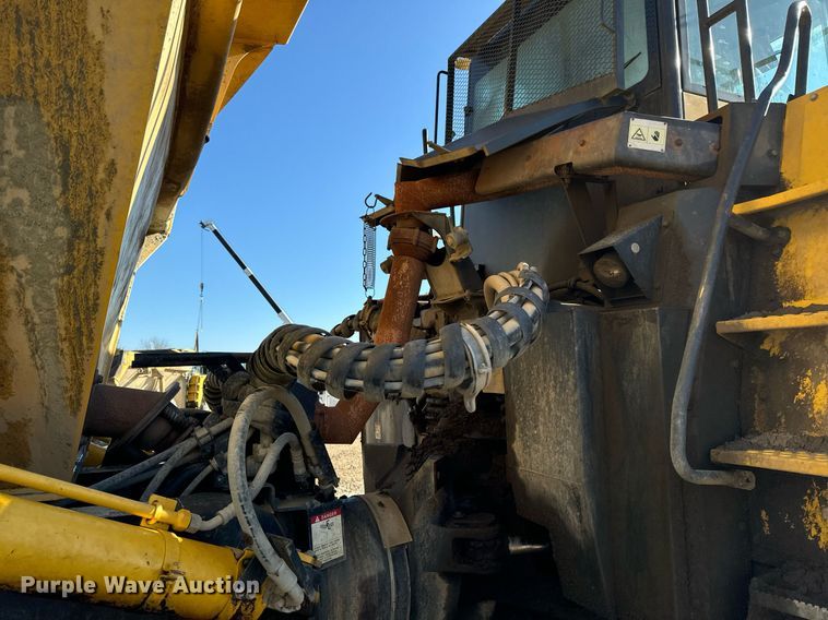 image for item DW2419 2015 Komatsu HM400-3 haul truck