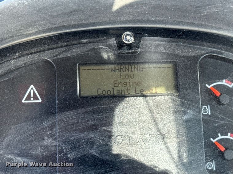 image for item DW2420 2006 Volvo L330E wheel loader