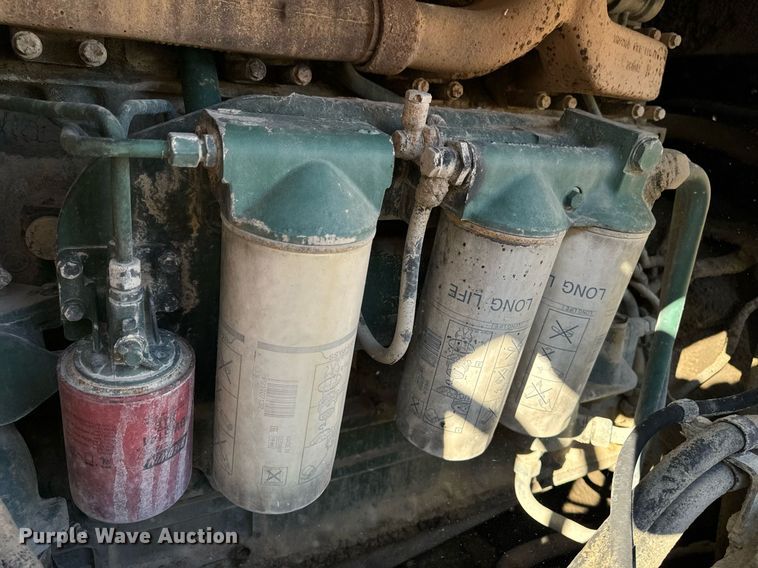 image for item DW2420 2006 Volvo L330E wheel loader