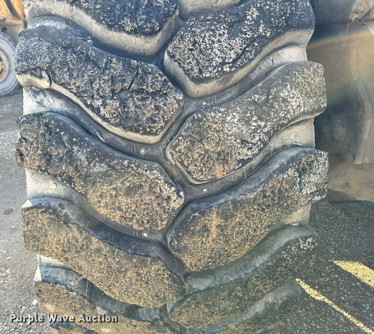 image for item DW2420 2006 Volvo L330E wheel loader