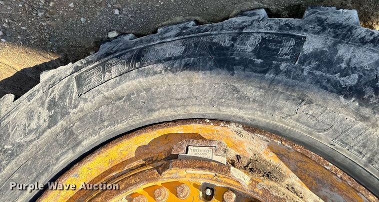 image for item DW2420 2006 Volvo L330E wheel loader