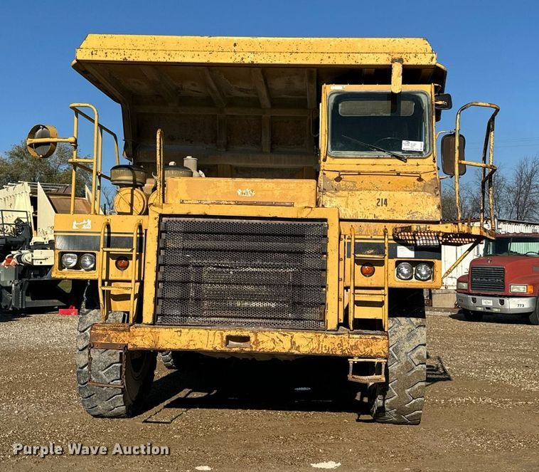 image for item DW2421 1986 Caterpillar 769C haul truck
