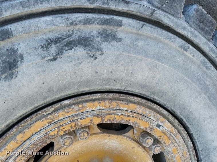 image for item DW2421 1986 Caterpillar 769C haul truck