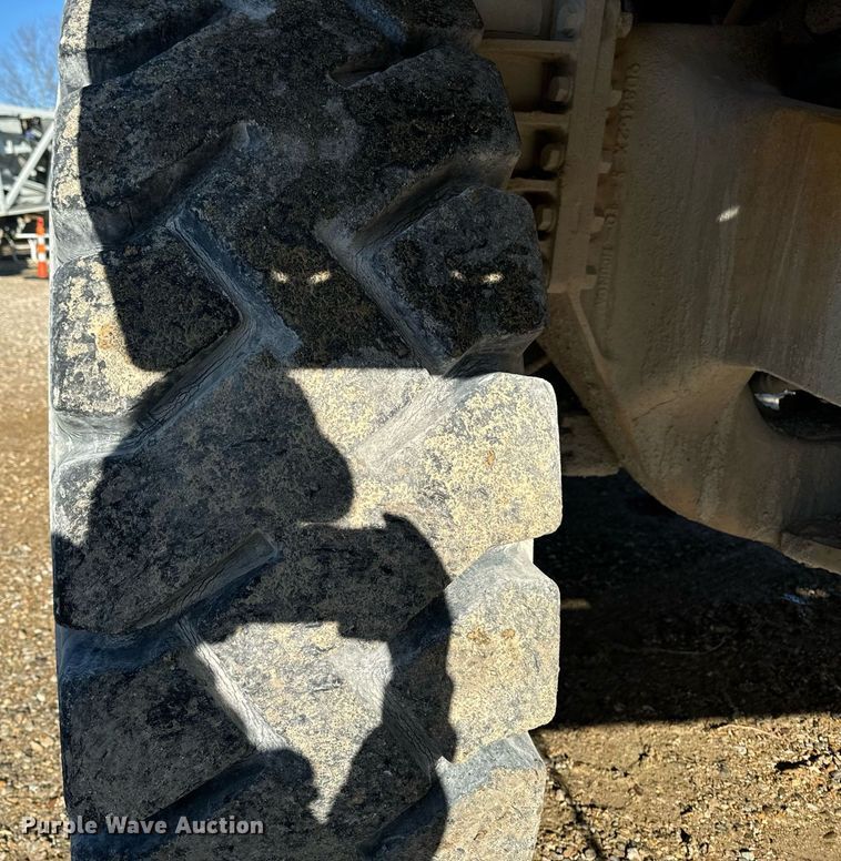 image for item DW2421 1986 Caterpillar 769C haul truck