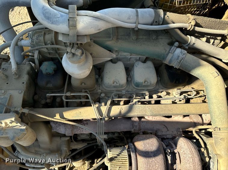 image for item DW2422 2000 Volvo A40 haul truck