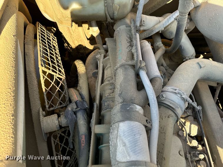 image for item DW2422 2000 Volvo A40 haul truck