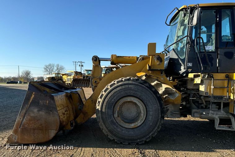 image for item DW2423 2006 Caterpillar 972H wheel loader