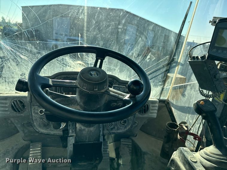image for item DW2423 2006 Caterpillar 972H wheel loader