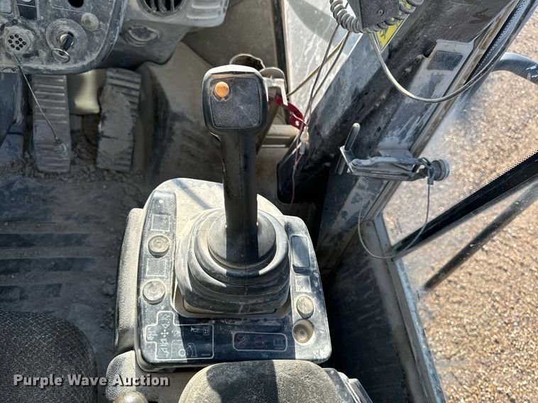 image for item DW2423 2006 Caterpillar 972H wheel loader