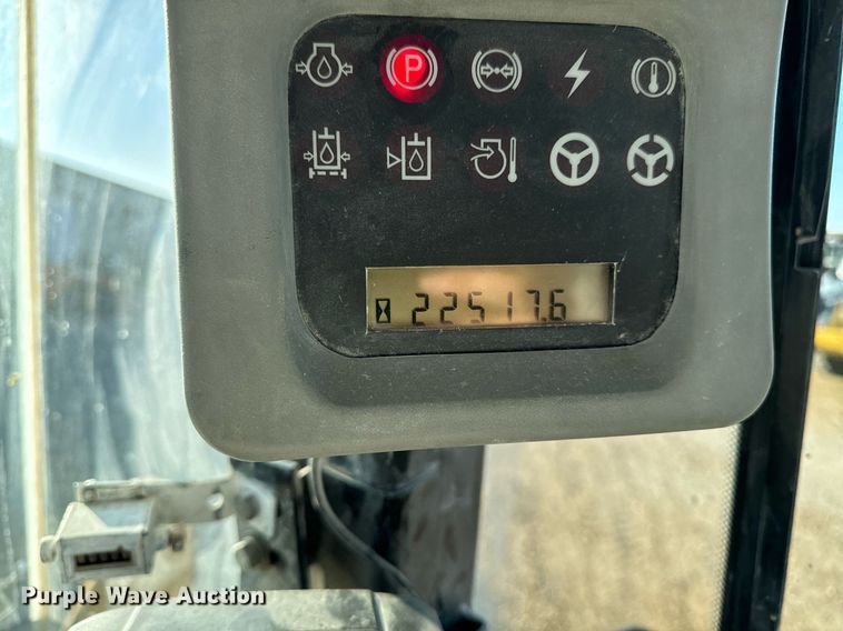 image for item DW2423 2006 Caterpillar 972H wheel loader