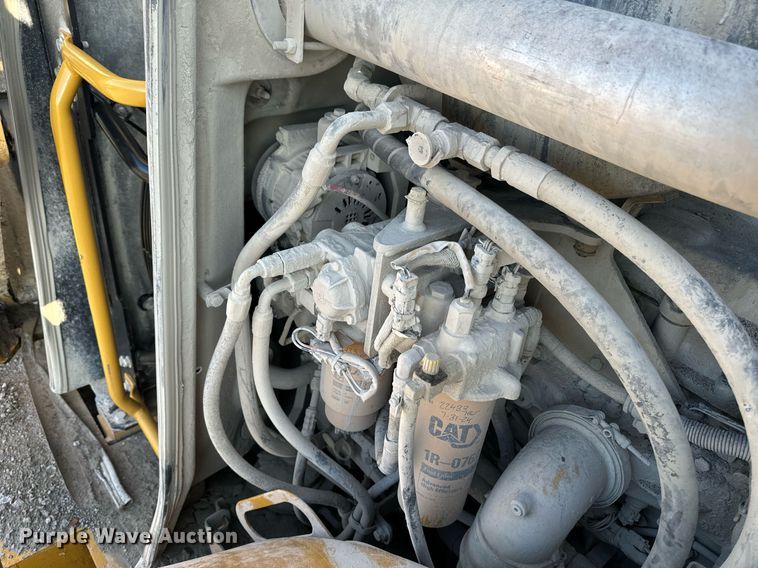 image for item DW2423 2006 Caterpillar 972H wheel loader