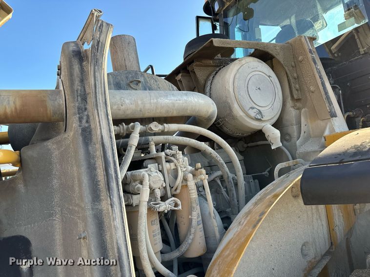 image for item DW2423 2006 Caterpillar 972H wheel loader