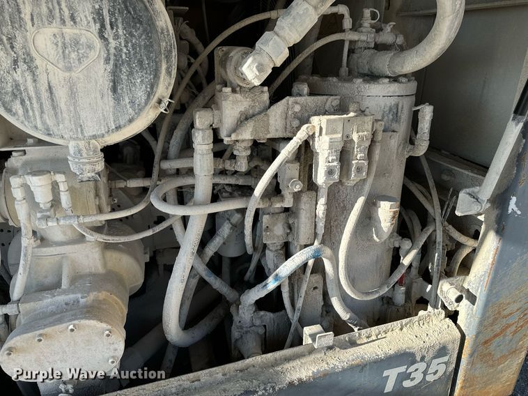 image for item DW2424 2011 Atlas Copco PowerROC T35 surface drilling rig