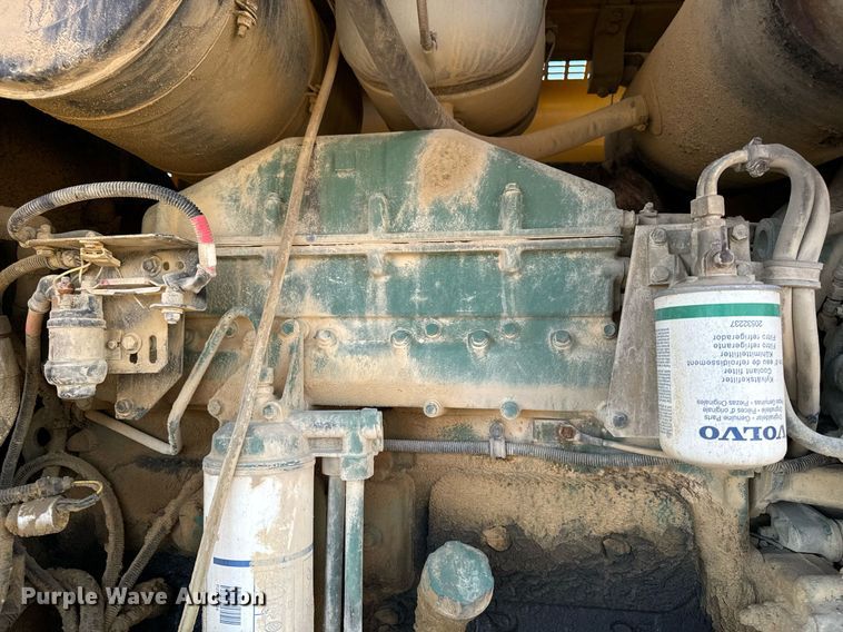 image for item DW2427 2000 Volvo L120C wheel loader