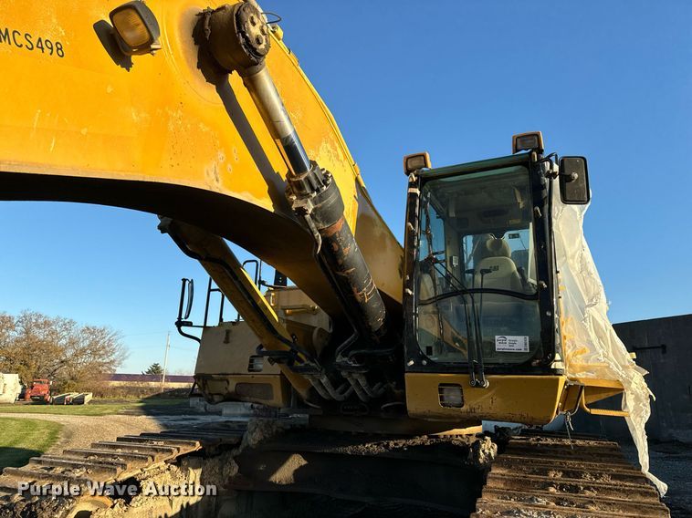 image for item DW2428 2008 Caterpillar 365C L excavator