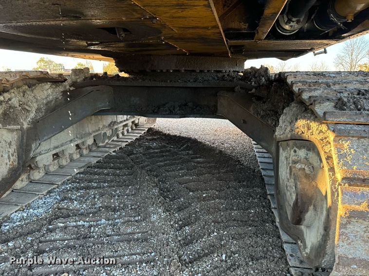 image for item DW2428 2008 Caterpillar 365C L excavator