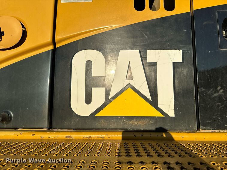 image for item DW2428 2008 Caterpillar 365C L excavator