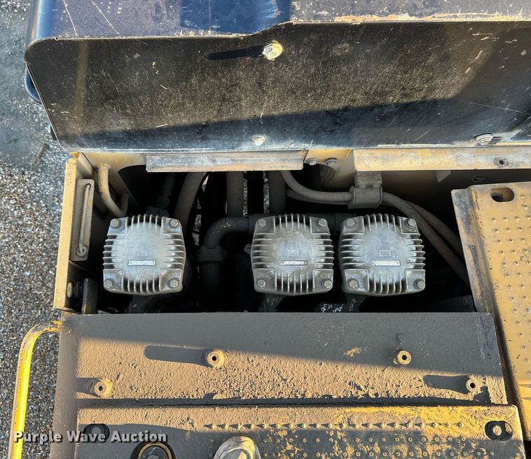 image for item DW2428 2008 Caterpillar 365C L excavator