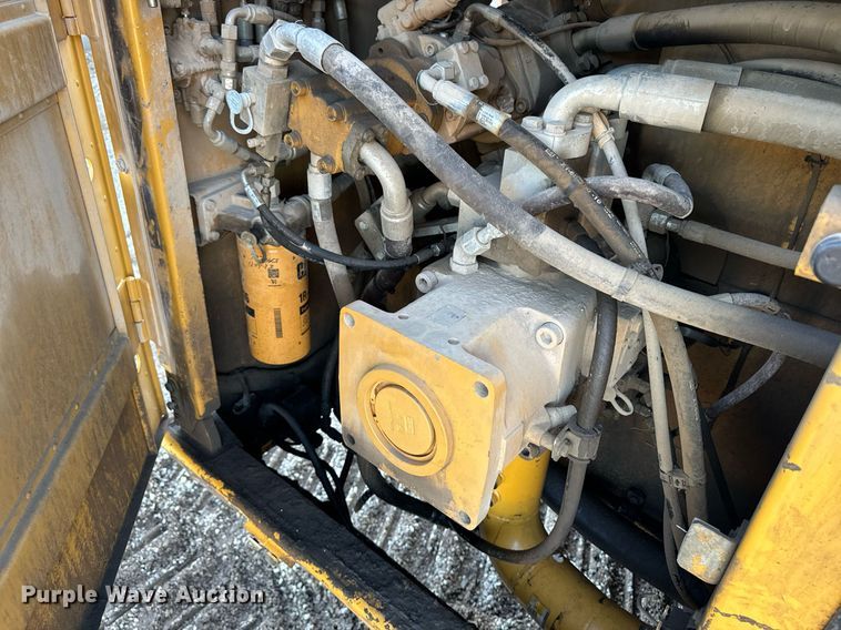 image for item DW2428 2008 Caterpillar 365C L excavator
