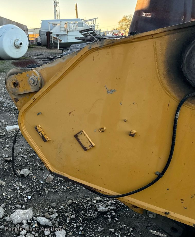 image for item DW2428 2008 Caterpillar 365C L excavator