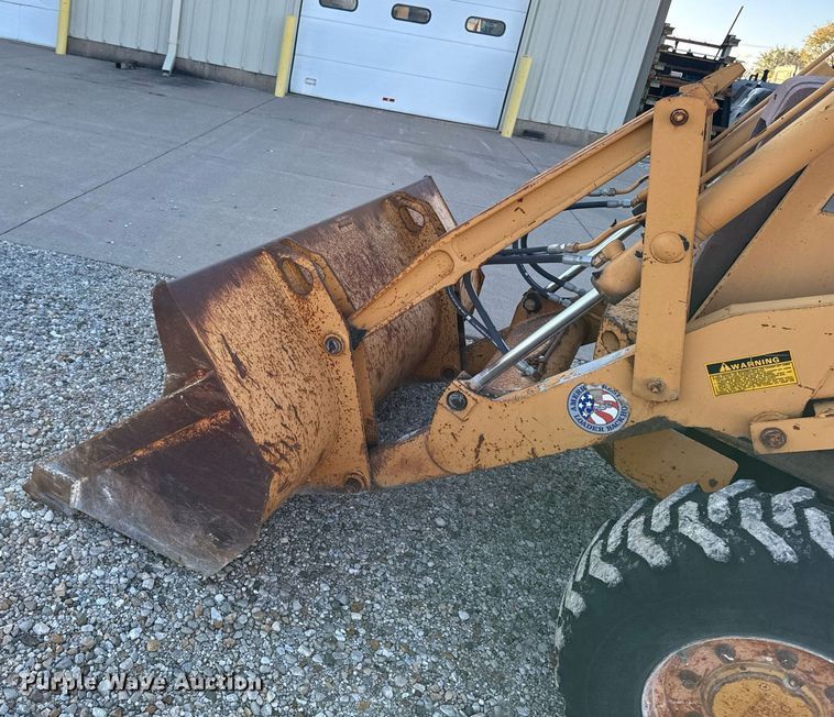 image for item DW2429 1991 Case 580 Super K backhoe