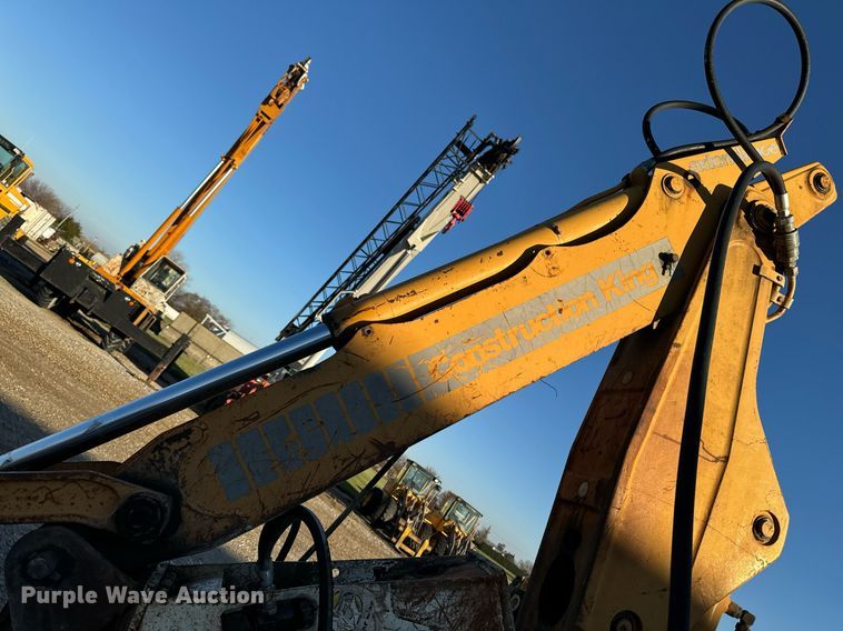 image for item DW2429 1991 Case 580 Super K backhoe