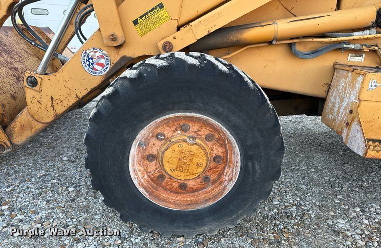 image for item DW2429 1991 Case 580 Super K backhoe