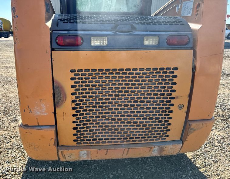 image for item DW2430 2011 Case SR175 skid steer loader