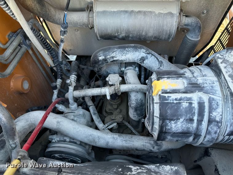 image for item DW2430 2011 Case SR175 skid steer loader