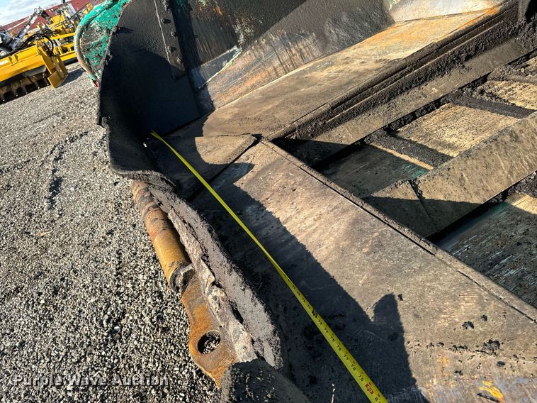 image for item DW2432 2009 Vogele Vision 5200-2 paver