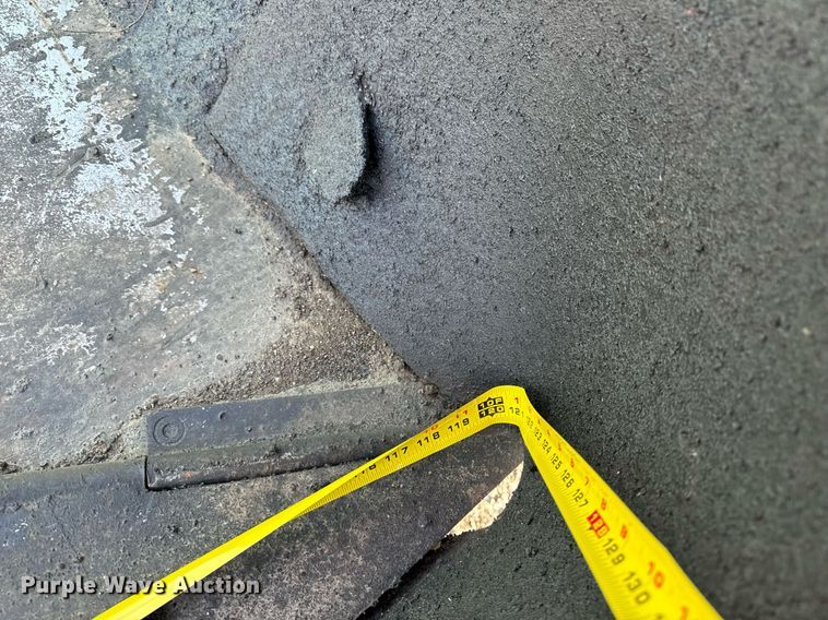 image for item DW2432 2009 Vogele Vision 5200-2 paver