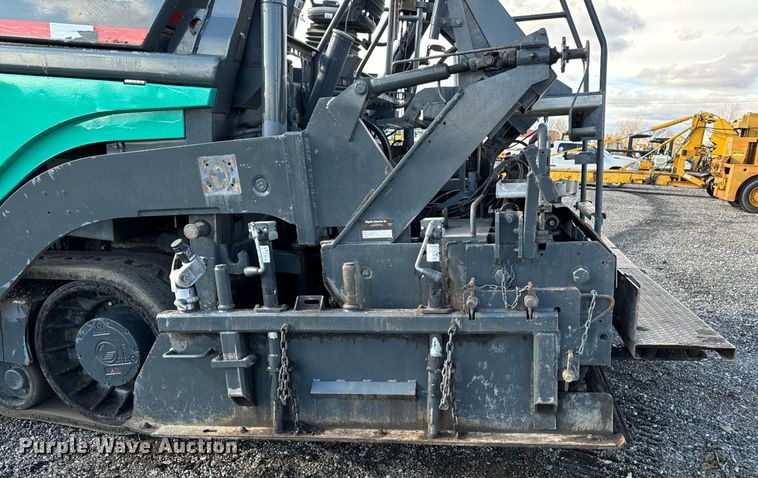 image for item DW2432 2009 Vogele Vision 5200-2 paver