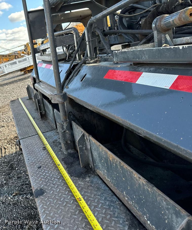 image for item DW2432 2009 Vogele Vision 5200-2 paver