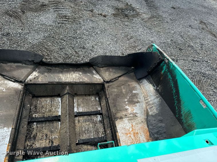 image for item DW2432 2009 Vogele Vision 5200-2 paver