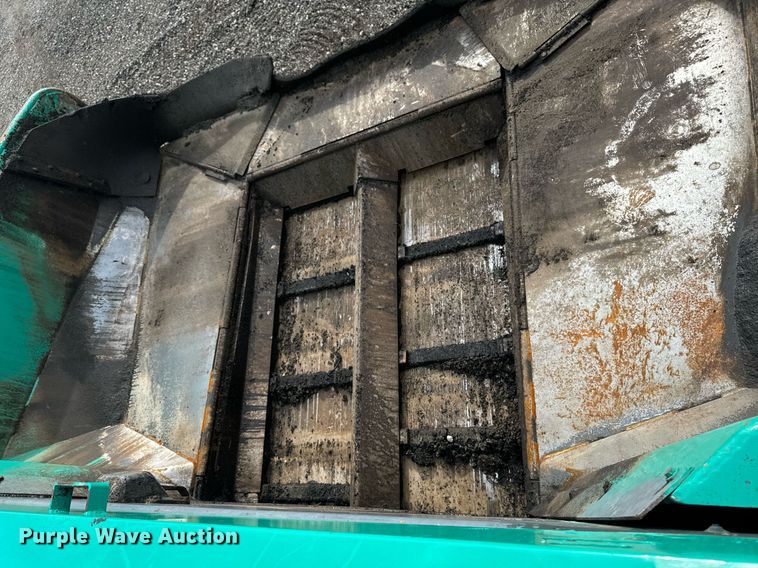 image for item DW2432 2009 Vogele Vision 5200-2 paver