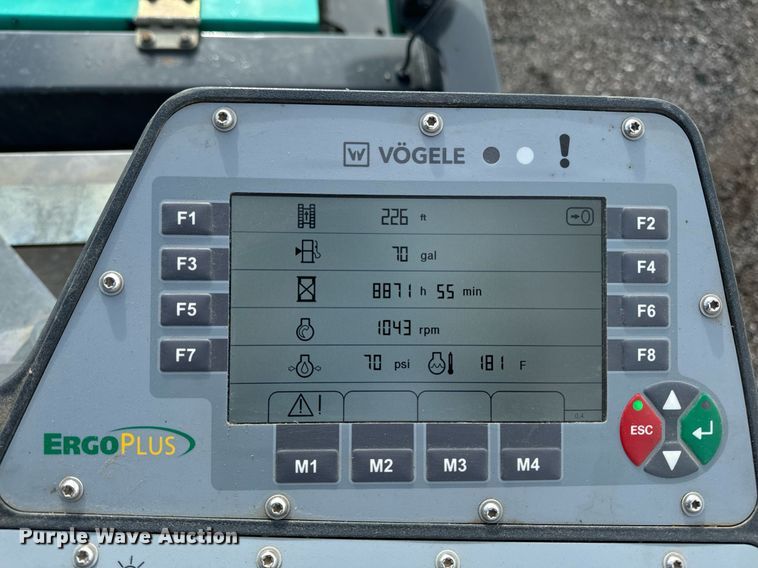 image for item DW2432 2009 Vogele Vision 5200-2 paver