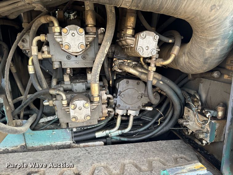 image for item DW2432 2009 Vogele Vision 5200-2 paver