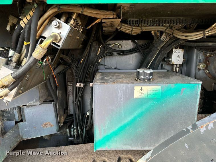 image for item DW2432 2009 Vogele Vision 5200-2 paver