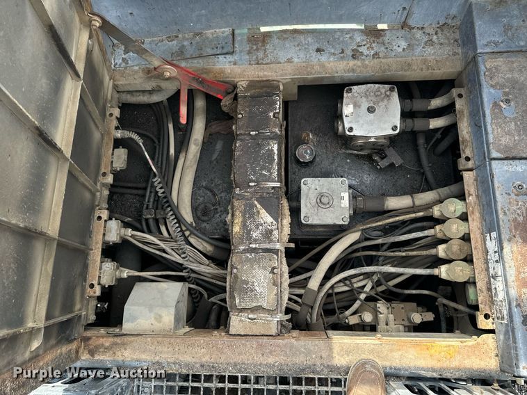 image for item DW2432 2009 Vogele Vision 5200-2 paver