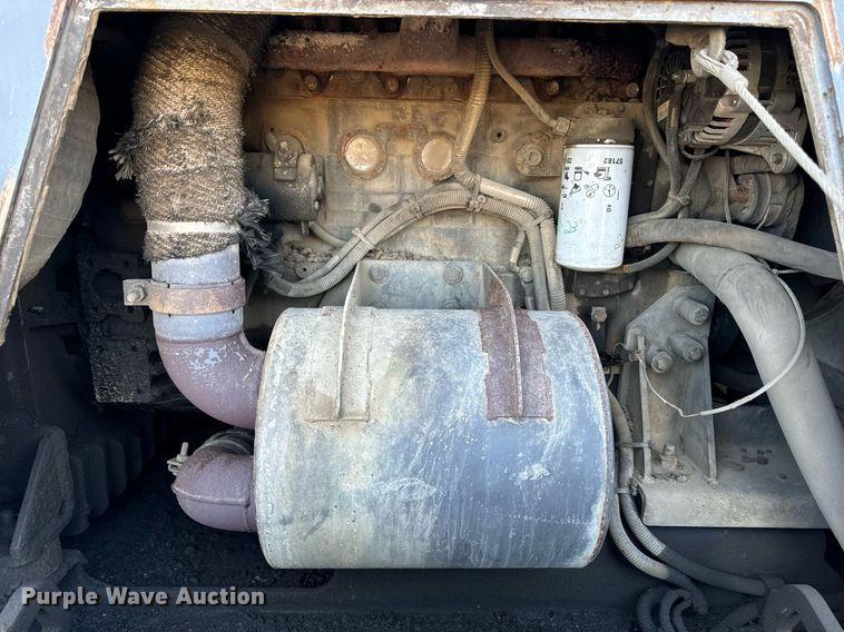 image for item DW2432 2009 Vogele Vision 5200-2 paver