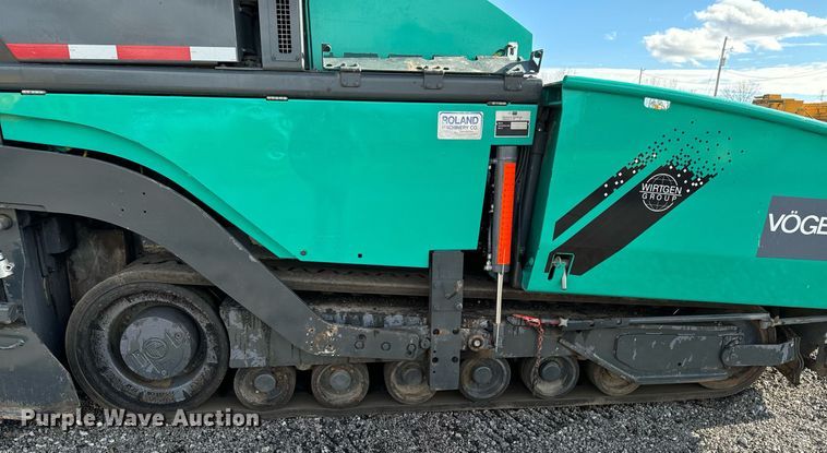 image for item DW2432 2009 Vogele Vision 5200-2 paver