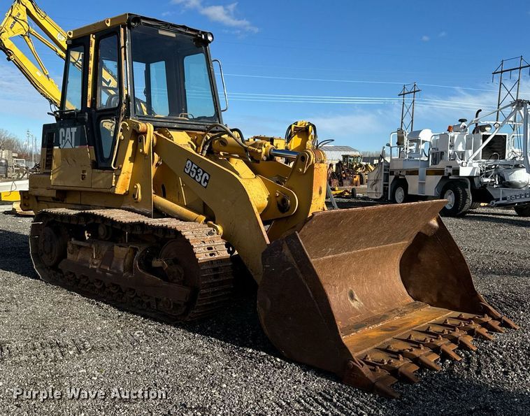 image for item DW2433 1981 Caterpillar 953 track loader
