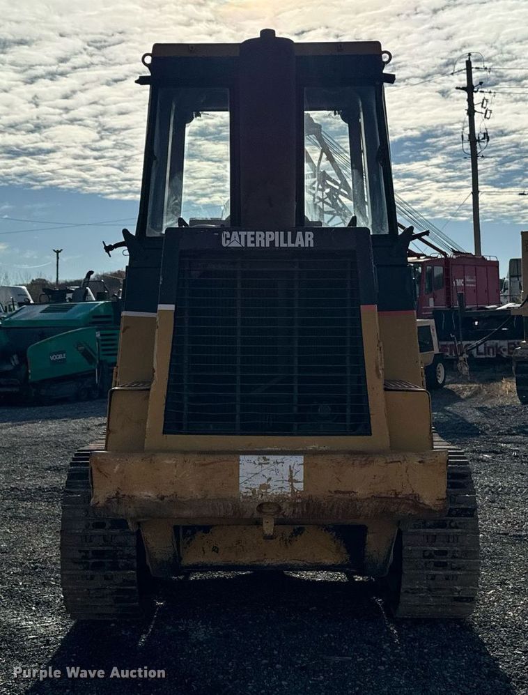 image for item DW2433 1981 Caterpillar 953 track loader