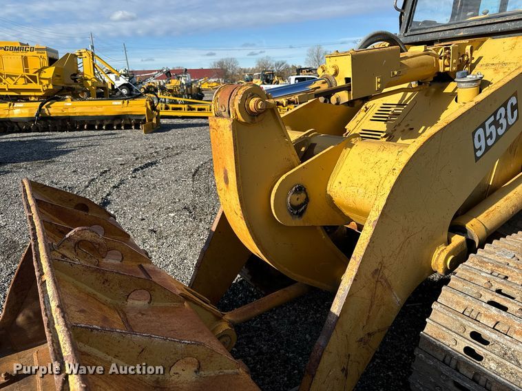 image for item DW2433 1981 Caterpillar 953 track loader