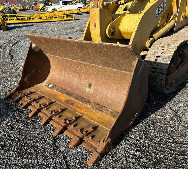 image for item DW2433 1981 Caterpillar 953 track loader